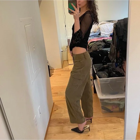 REI Green Women's Pants - Picture 2 of 4